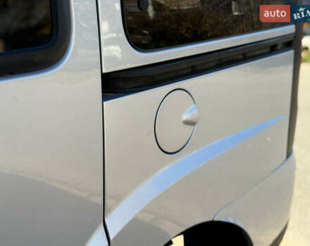 Серый Фиат Добло, объемом двигателя 1.3 л и пробегом 180 тыс. км за 5999 $, фото 31 на Automoto.ua