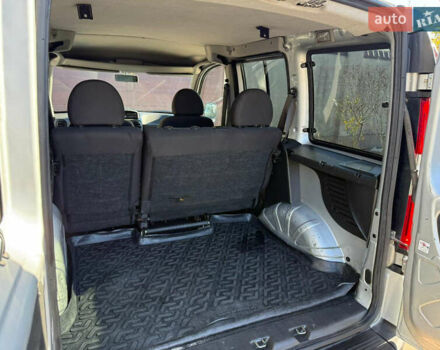 Серый Фиат Добло, объемом двигателя 1.3 л и пробегом 180 тыс. км за 5999 $, фото 53 на Automoto.ua