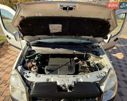 Серый Фиат Добло, объемом двигателя 1.3 л и пробегом 180 тыс. км за 5999 $, фото 52 на Automoto.ua