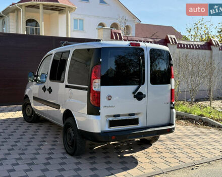 Серый Фиат Добло, объемом двигателя 1.3 л и пробегом 180 тыс. км за 7700 $, фото 9 на Automoto.ua