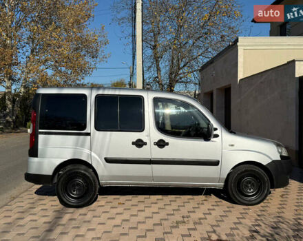 Серый Фиат Добло, объемом двигателя 1.3 л и пробегом 180 тыс. км за 5999 $, фото 54 на Automoto.ua