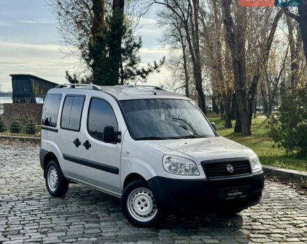 Серый Фиат Добло, объемом двигателя 1.25 л и пробегом 84 тыс. км за 9999 $, фото 21 на Automoto.ua