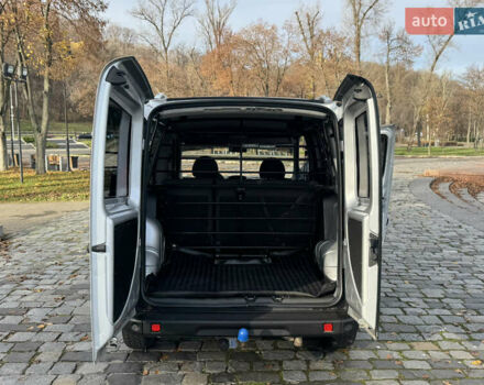 Серый Фиат Добло, объемом двигателя 1.25 л и пробегом 84 тыс. км за 9999 $, фото 31 на Automoto.ua