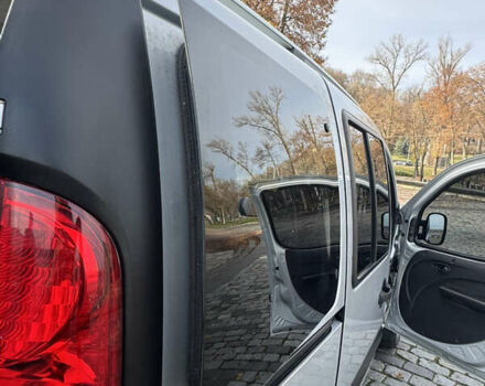 Серый Фиат Добло, объемом двигателя 1.25 л и пробегом 84 тыс. км за 9999 $, фото 32 на Automoto.ua