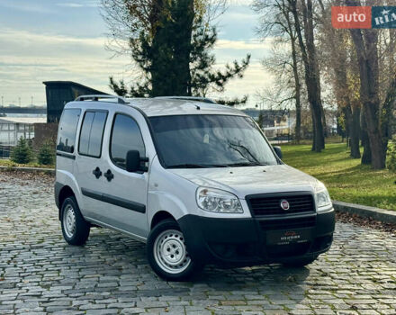 Серый Фиат Добло, объемом двигателя 1.25 л и пробегом 84 тыс. км за 9999 $, фото 20 на Automoto.ua