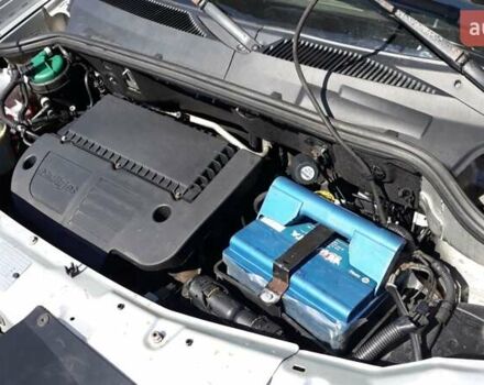 Серый Фиат Добло, объемом двигателя 1.3 л и пробегом 140 тыс. км за 5200 $, фото 23 на Automoto.ua