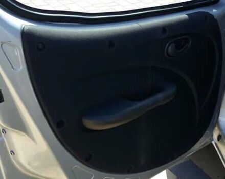 Серый Фиат Добло, объемом двигателя 1.3 л и пробегом 140 тыс. км за 5200 $, фото 12 на Automoto.ua