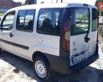 Серый Фиат Добло, объемом двигателя 1.3 л и пробегом 140 тыс. км за 5200 $, фото 5 на Automoto.ua