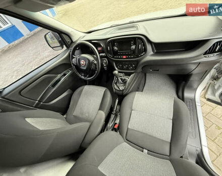 Серый Фиат Добло, объемом двигателя 1.6 л и пробегом 212 тыс. км за 9300 $, фото 13 на Automoto.ua