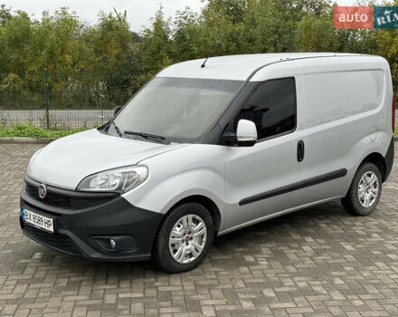 Серый Фиат Добло, объемом двигателя 1.6 л и пробегом 212 тыс. км за 9300 $, фото 1 на Automoto.ua