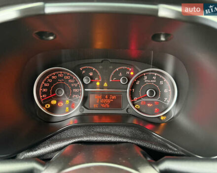 Серый Фиат Добло, объемом двигателя 1.6 л и пробегом 212 тыс. км за 9300 $, фото 27 на Automoto.ua