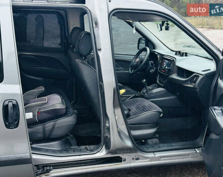 Серый Фиат Добло, объемом двигателя 1.6 л и пробегом 260 тыс. км за 12150 $, фото 19 на Automoto.ua