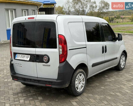 Серый Фиат Добло, объемом двигателя 1.6 л и пробегом 212 тыс. км за 9300 $, фото 2 на Automoto.ua