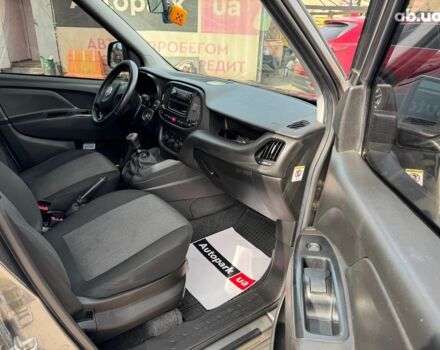 Сірий Фіат Добло, об'ємом двигуна 1.4 л та пробігом 80 тис. км за 12990 $, фото 12 на Automoto.ua