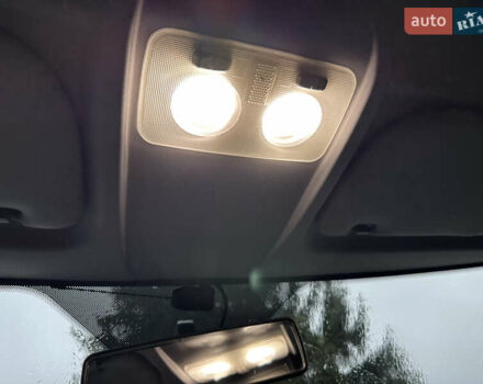 Серый Фиат Добло, объемом двигателя 1.6 л и пробегом 260 тыс. км за 12150 $, фото 28 на Automoto.ua