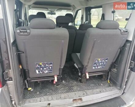 Сірий Фіат Добло, об'ємом двигуна 1.37 л та пробігом 155 тис. км за 12300 $, фото 17 на Automoto.ua