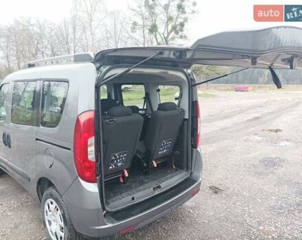 Сірий Фіат Добло, об'ємом двигуна 1.37 л та пробігом 155 тис. км за 12300 $, фото 19 на Automoto.ua