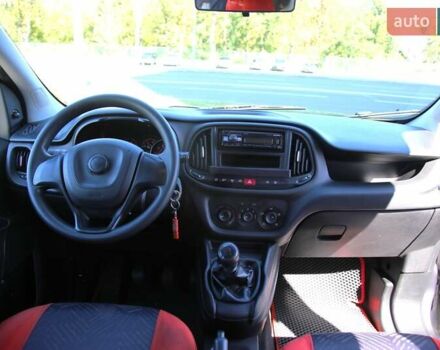 Серый Фиат Добло, объемом двигателя 1.37 л и пробегом 107 тыс. км за 9999 $, фото 11 на Automoto.ua