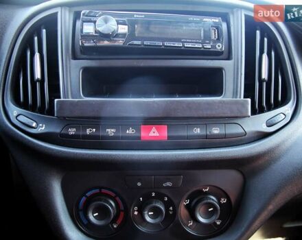 Серый Фиат Добло, объемом двигателя 1.37 л и пробегом 107 тыс. км за 9999 $, фото 15 на Automoto.ua