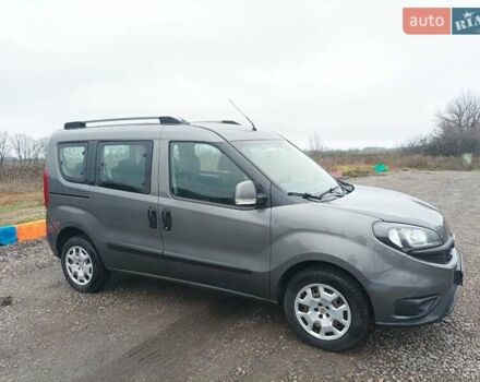 Сірий Фіат Добло, об'ємом двигуна 1.37 л та пробігом 155 тис. км за 12300 $, фото 8 на Automoto.ua