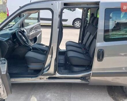 Серый Фиат Добло, объемом двигателя 1.37 л и пробегом 190 тыс. км за 13900 $, фото 8 на Automoto.ua