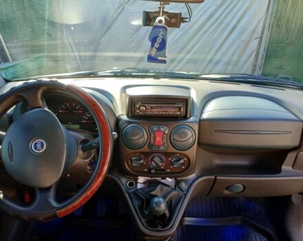 Серый Фиат Добло, объемом двигателя 1.9 л и пробегом 297 тыс. км за 4800 $, фото 8 на Automoto.ua