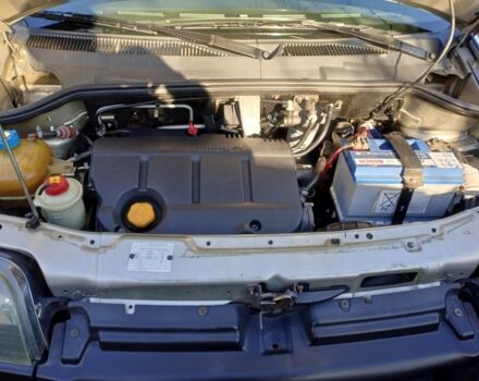 Серый Фиат Добло, объемом двигателя 1.9 л и пробегом 297 тыс. км за 4800 $, фото 4 на Automoto.ua