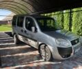 Серый Фиат Добло, объемом двигателя 1.4 л и пробегом 320 тыс. км за 3900 $, фото 1 на Automoto.ua