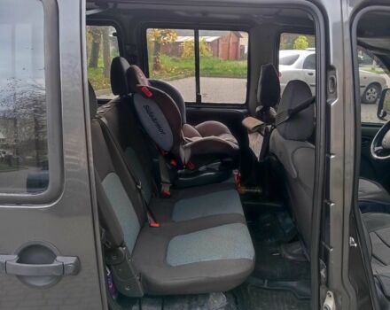 Сірий Фіат Добло, об'ємом двигуна 1.2 л та пробігом 276 тис. км за 5600 $, фото 7 на Automoto.ua