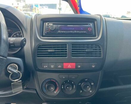 Сірий Фіат Добло, об'ємом двигуна 1.4 л та пробігом 223 тис. км за 6440 $, фото 21 на Automoto.ua