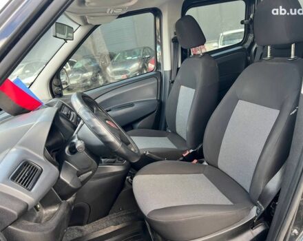 Сірий Фіат Добло, об'ємом двигуна 1.4 л та пробігом 223 тис. км за 7290 $, фото 16 на Automoto.ua