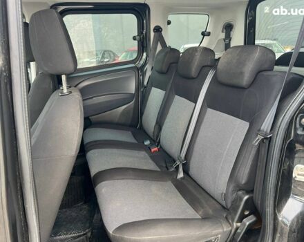 Сірий Фіат Добло, об'ємом двигуна 1.4 л та пробігом 223 тис. км за 7290 $, фото 28 на Automoto.ua