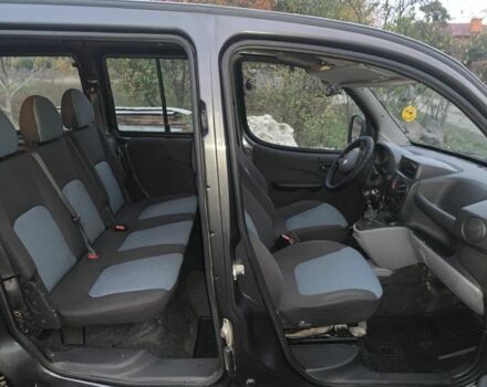 Серый Фиат Добло, объемом двигателя 1.4 л и пробегом 137 тыс. км за 5900 $, фото 6 на Automoto.ua