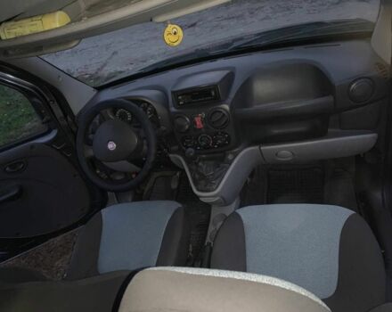 Серый Фиат Добло, объемом двигателя 1.4 л и пробегом 137 тыс. км за 5900 $, фото 7 на Automoto.ua