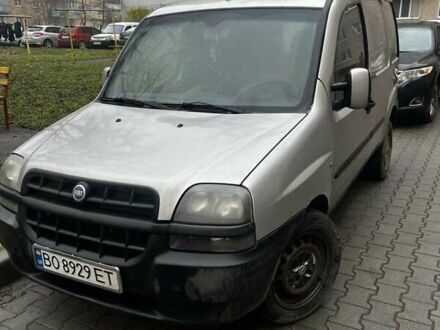 Серый Фиат Добло, объемом двигателя 1.9 л и пробегом 255 тыс. км за 3000 $, фото 1 на Automoto.ua