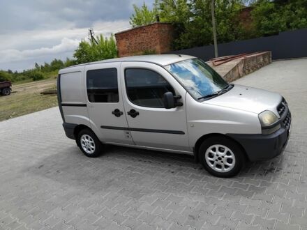 Серый Фиат Добло, объемом двигателя 0 л и пробегом 325 тыс. км за 3500 $, фото 1 на Automoto.ua