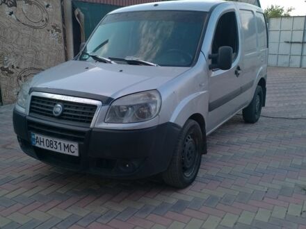 Серый Фиат Добло, объемом двигателя 0 л и пробегом 350 тыс. км за 3800 $, фото 1 на Automoto.ua