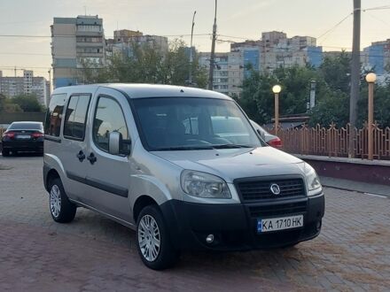 Сірий Фіат Добло, об'ємом двигуна 1.4 л та пробігом 186 тис. км за 5000 $, фото 1 на Automoto.ua