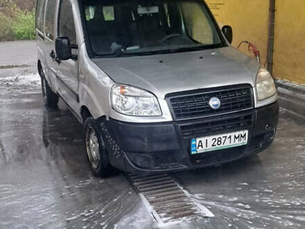 Серый Фиат Добло, объемом двигателя 1.3 л и пробегом 400 тыс. км за 2750 $, фото 1 на Automoto.ua