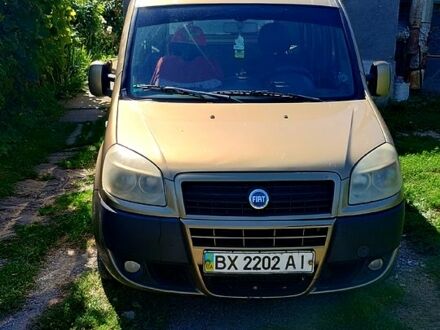 Сірий Фіат Добло, об'ємом двигуна 1.9 л та пробігом 412 тис. км за 3500 $, фото 1 на Automoto.ua
