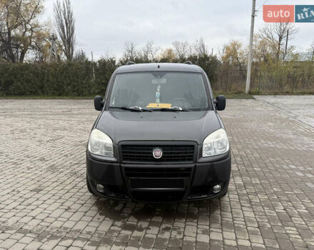 Сірий Фіат Добло, об'ємом двигуна 1.37 л та пробігом 197 тис. км за 5599 $, фото 1 на Automoto.ua