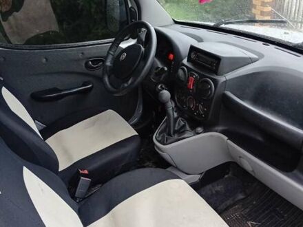 Фиат Добло 2008 в Черновцах на Automoto.ua Серый Фиат Добло, объемом двигателя 1.37 л и пробегом 200 тыс. км за 4500 $, фото 1 на Automoto.ua