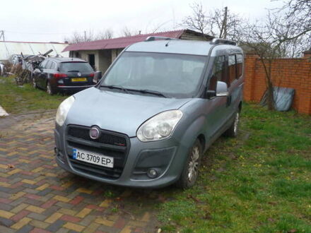 Сірий Фіат Добло, об'ємом двигуна 2 л та пробігом 150 тис. км за 8000 $, фото 1 на Automoto.ua