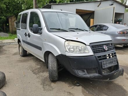 Фиат Добло 2011 в Киеве на Automoto.ua Серый Фиат Добло, объемом двигателя 1.4 л и пробегом 200 тыс. км за 2700 $, фото 1 на Automoto.ua