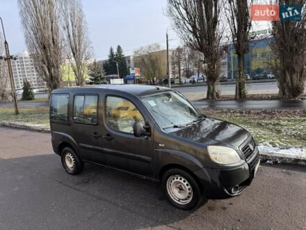 Сірий Фіат Добло, об'ємом двигуна 1.25 л та пробігом 100 тис. км за 4000 $, фото 1 на Automoto.ua