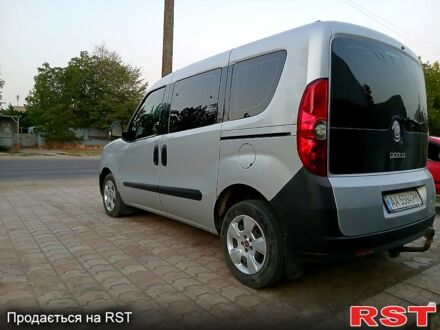 Серый Фиат Добло, объемом двигателя 1.6 л и пробегом 200 тыс. км за 6700 $, фото 1 на Automoto.ua