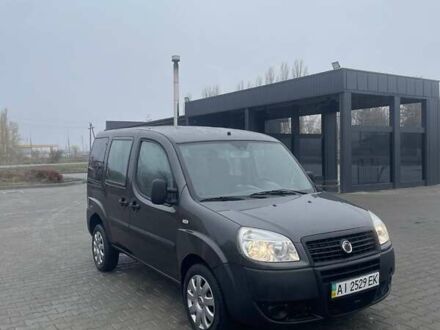 Серый Фиат Добло, объемом двигателя 1.37 л и пробегом 120 тыс. км за 4500 $, фото 1 на Automoto.ua