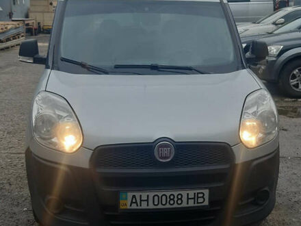 Сірий Фіат Добло, об'ємом двигуна 1.37 л та пробігом 100 тис. км за 7000 $, фото 1 на Automoto.ua