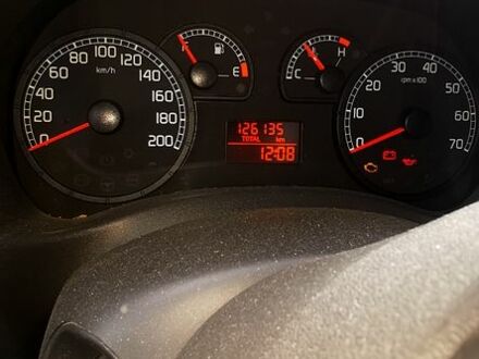 Сірий Фіат Добло, об'ємом двигуна 1.2 л та пробігом 126 тис. км за 7000 $, фото 1 на Automoto.ua