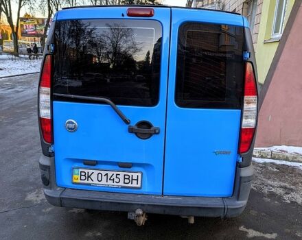 Синий Фиат Добло, объемом двигателя 1.6 л и пробегом 380 тыс. км за 2500 $, фото 2 на Automoto.ua